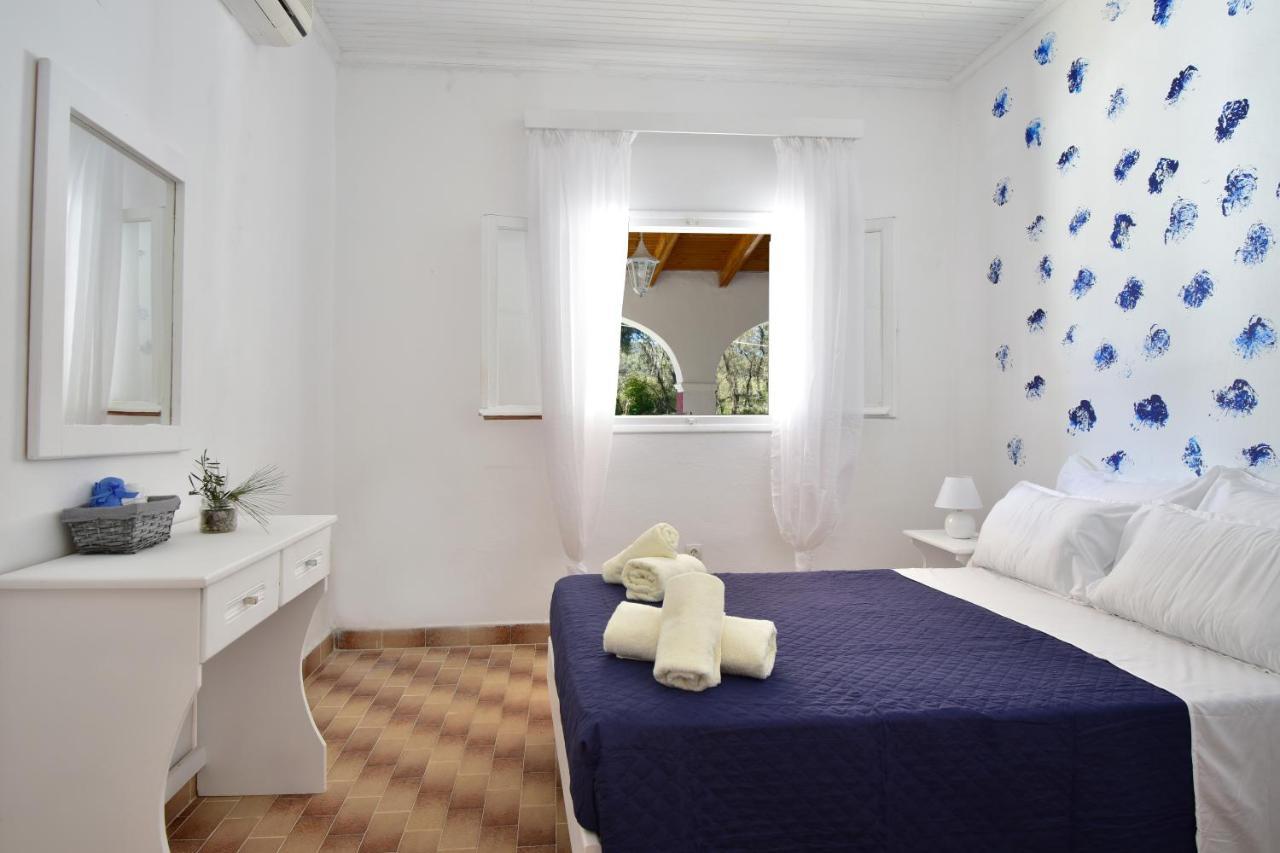 Merlyn Rooms Into The Nature, 100M From The Beach Dafnila Екстер'єр фото