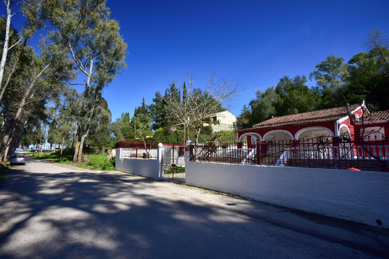 Merlyn Rooms Into The Nature, 100M From The Beach Dafnila Екстер'єр фото